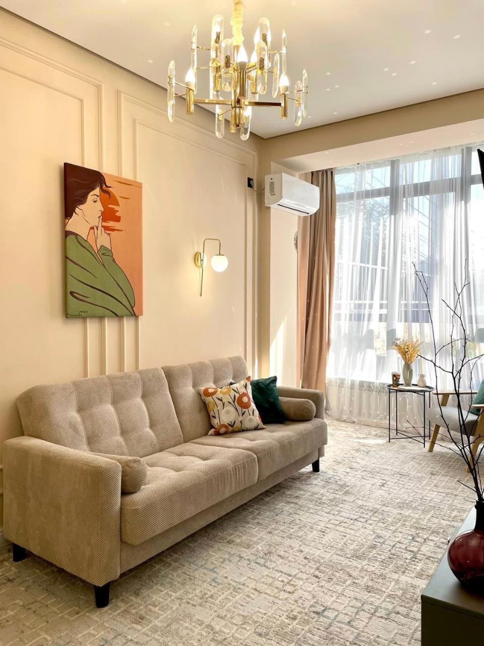 жк 4 Seasons, рядом трц Mega по розыбакиева