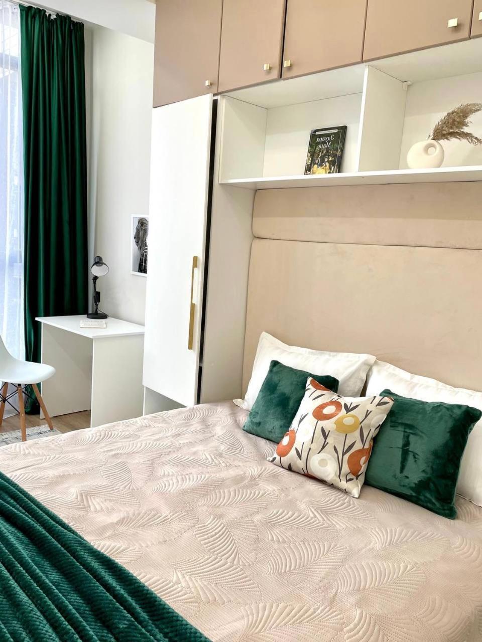 Apartment жк 4 Seasons, рядом трц Mega по розыбакиева *
