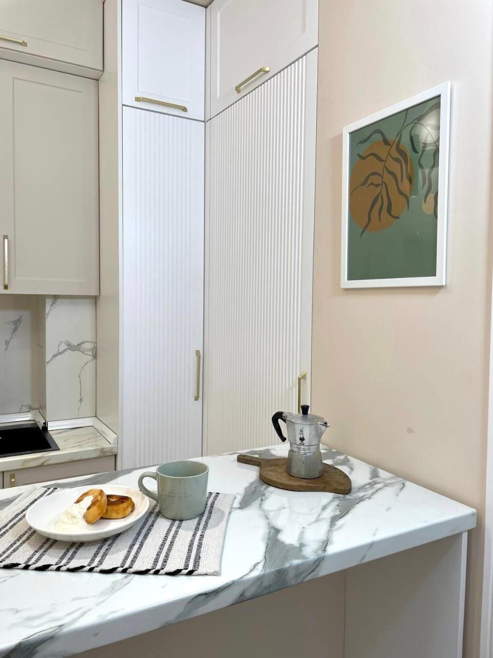 Apartment жк 4 Seasons, рядом трц Mega по розыбакиева *